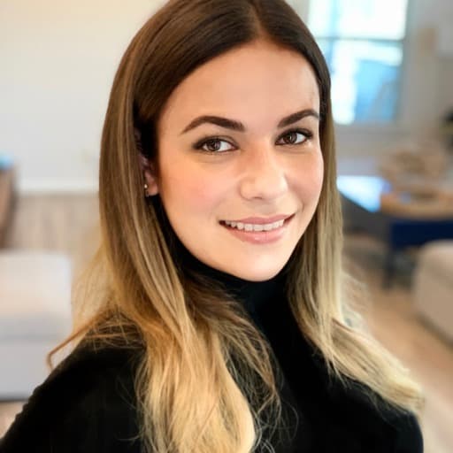 Endrina Bueno | Realtor logo or business image